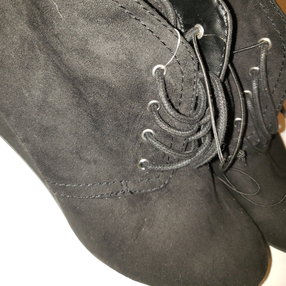 Black suede wedge boots